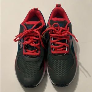 Turner footwear size 8.6 for a woman sneakers